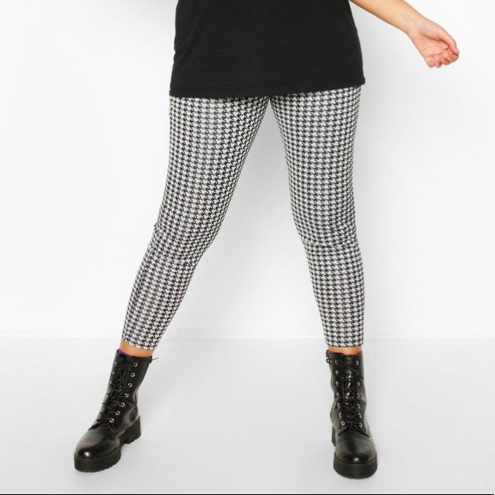Plus Knitted Dog Tooth Basic Legging